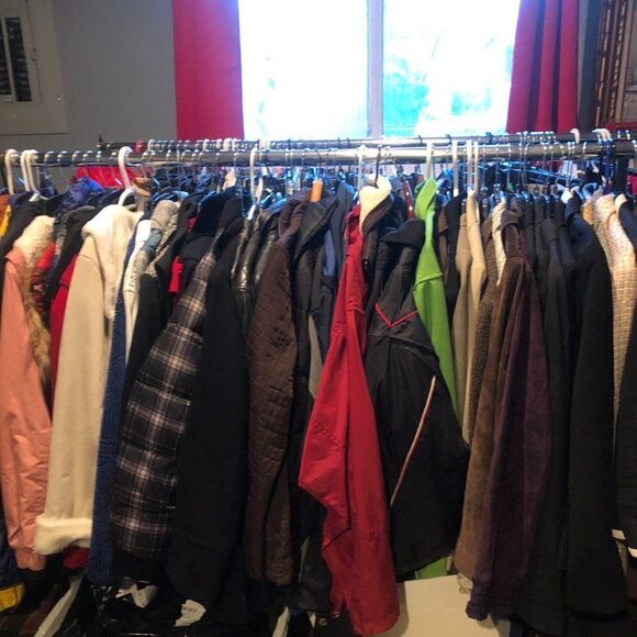 Mystery Clothing Lot Men’s & Women’s 30 Items - Picture 7 of 8